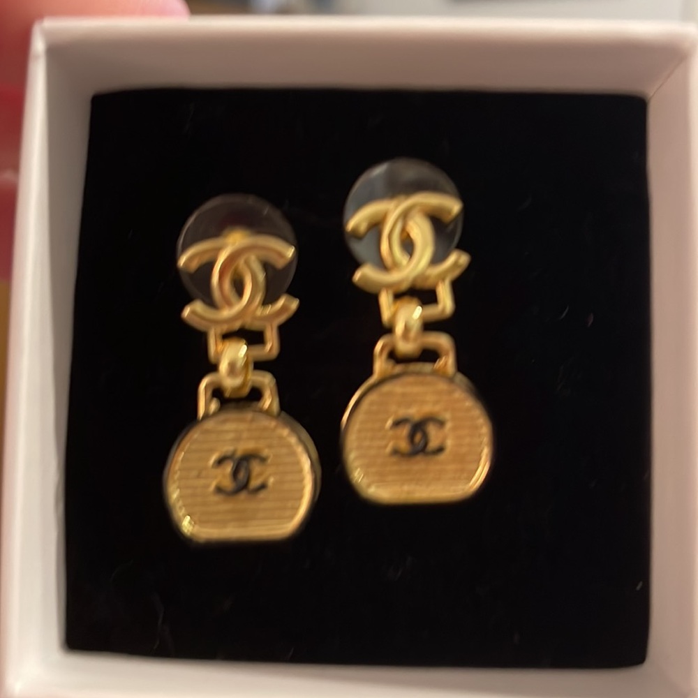 Earrings - Picture 2 of 2